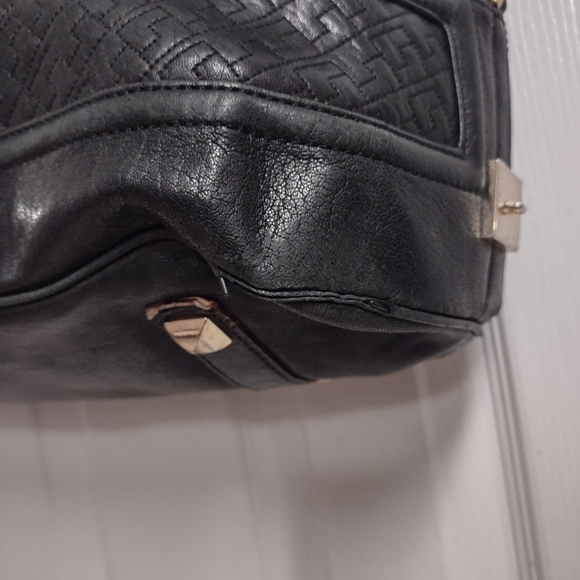 L.A.M.B. - Picture 9 of 16